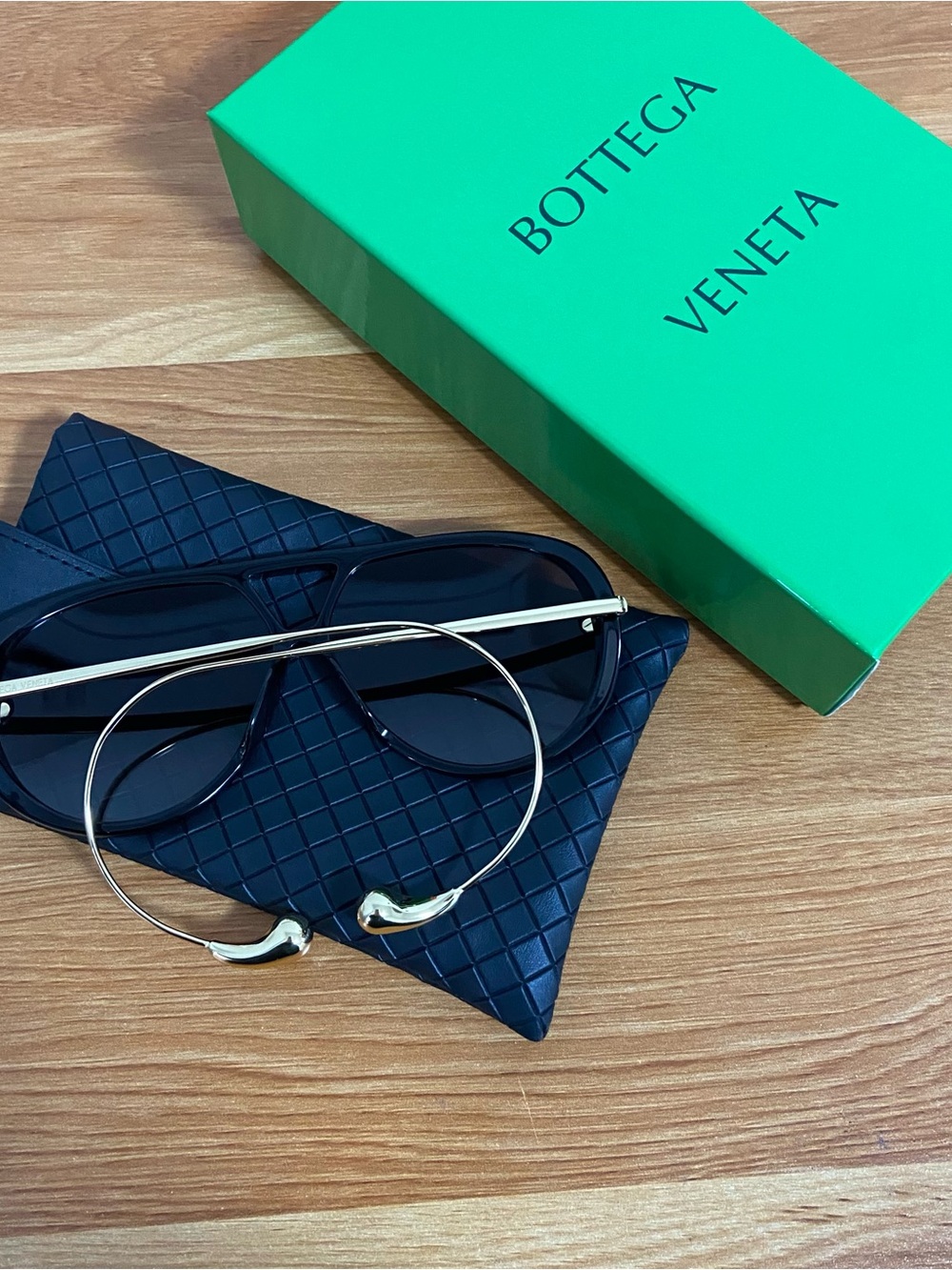 Bottega Veneta Black Sunglasses with Gold Accents - Picture 2 of 6